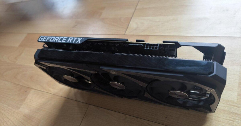 rtx3060-rog-strix-big-2