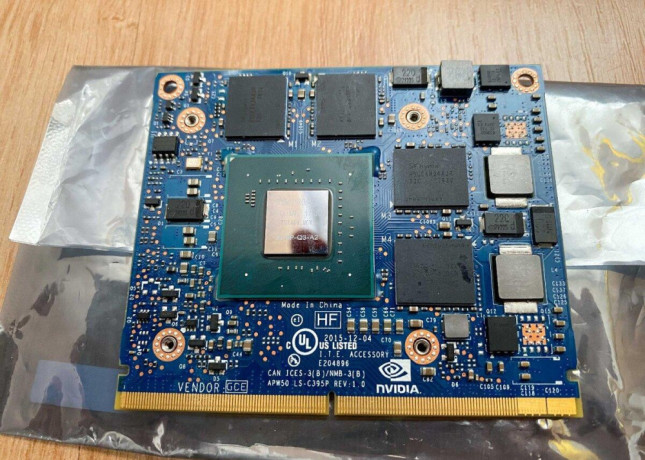 848262-001-hpi-gfx-nvidia-quadro-m2000m-big-4