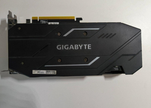 gigabyte-rtx-2060-windforce-oc-6g-big-1