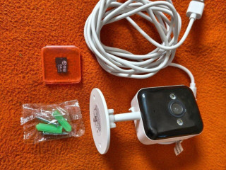 predam-sikovnu-wifi-kameru-s-kartou-64g