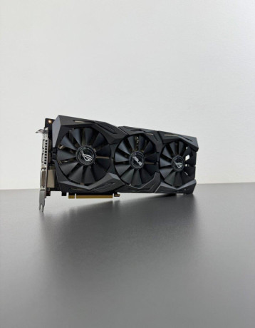 asus-rog-strix-amd-radeon-rx-580-8gb-big-1