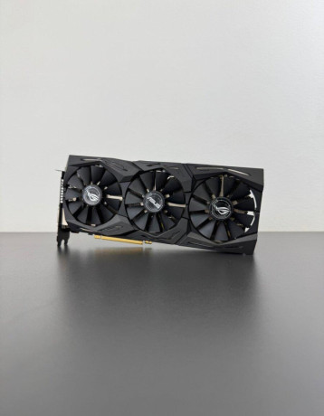 asus-rog-strix-amd-radeon-rx-580-8gb-big-0