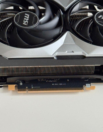 msi-geforce-rtx-4080-ventus-big-4
