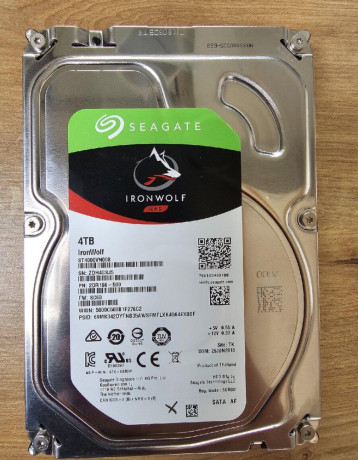 seagate-hdd-4tb-big-0