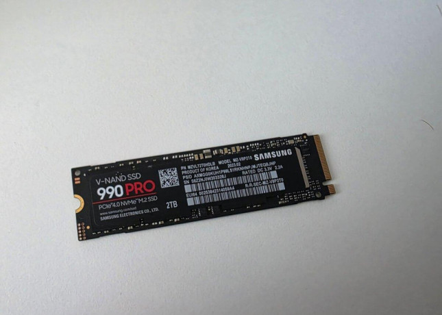 predam-samsung-990-pro-2tb-nvme-ssd-ako-novy-big-0