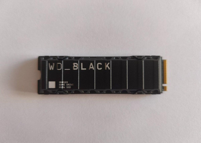 wd-black-sn850x-2tb-heatsink-m2-2280-nvme-nepouzite-big-0