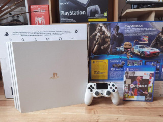 ps4-pro-1tb-glacier-white