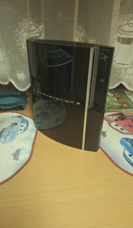 konzola-playstation-3-big-0