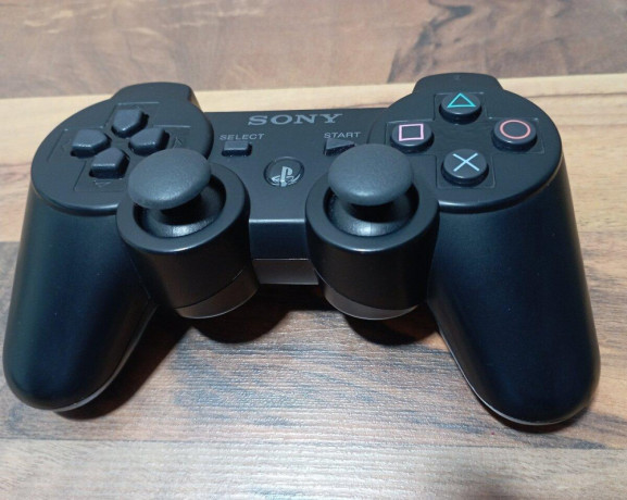 sony-originalny-bezdrotovy-ovladac-na-ps3-big-0