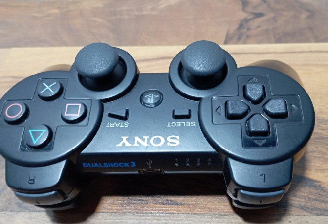 sony-originalny-bezdrotovy-ovladac-na-ps3-big-2