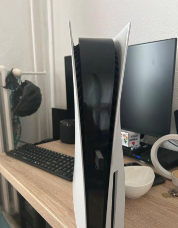 ps5-s-mechanikou-big-1