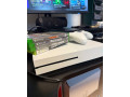 predam-xbox-one-s-1tb-plus-hey-ovladac-kabelaz-a-nabijacia-s-small-0
