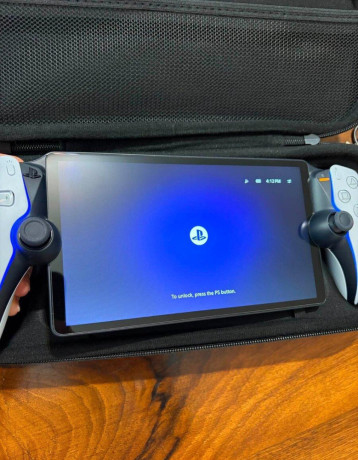 playstation-portal-biely-pre-ps5-big-1