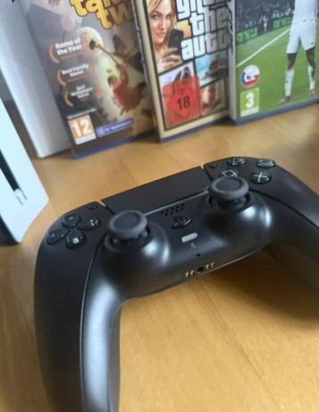 playstation-5-slim-2-ovladace-5-hry-big-1