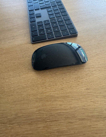 predam-apple-klavesnicu-apple-magic-mouse-big-4