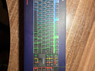 klavesnica-gamingxtrust-azor
