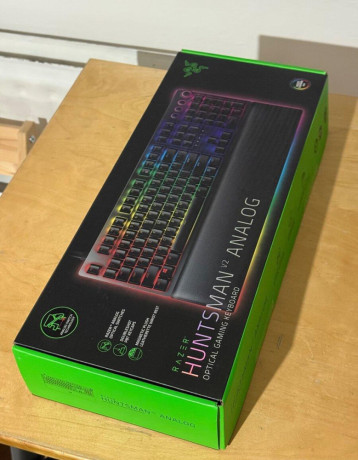 predam-klavesnicu-razer-huntsman-v2-analog-big-0