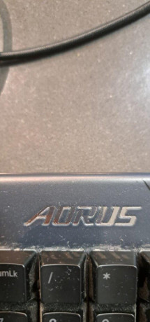 mechanicka-herna-klavesnica-gigabyte-aorus-k1-cherry-mx-re-big-2