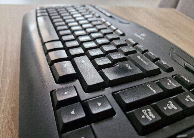 set-klavesnica-a-mys-logitech-mk330-big-3