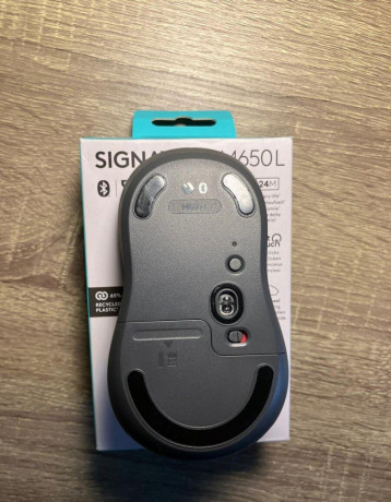 logitech-signature-m650-l-wireless-mouse-top-stav-big-3