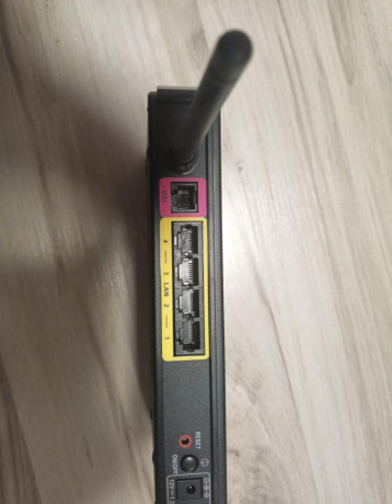 wifi-router-tp-link-2641-r-big-3
