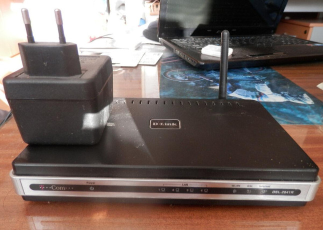 dsl-modem-d-link-big-0