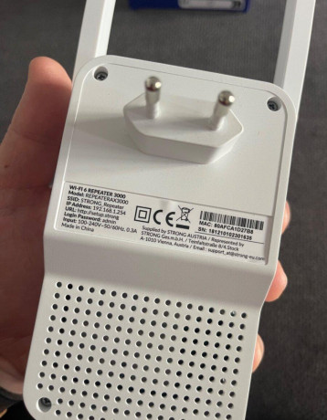 zosilnovac-wifi-strong-ax3000-big-3