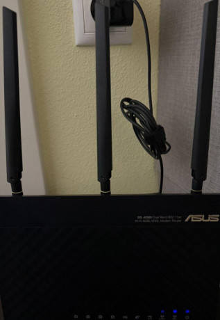 asus-dsl-ac68u-big-0