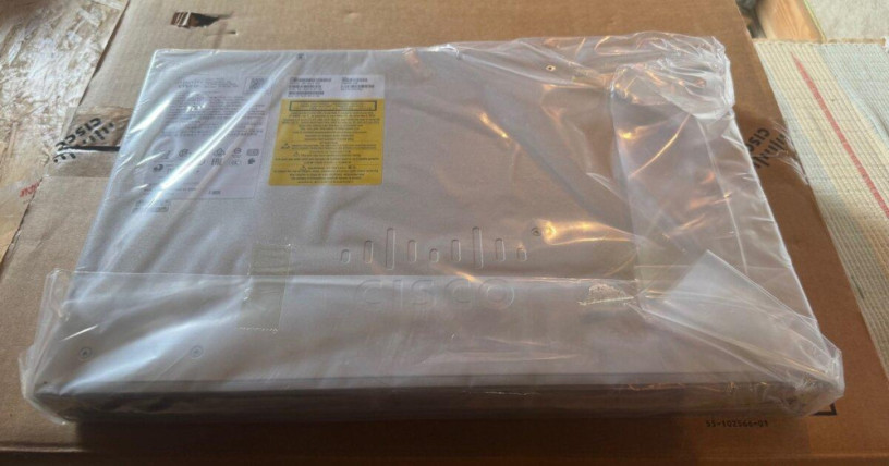 cisco-poe-switch-c9200l-48p-4g-novy-big-0