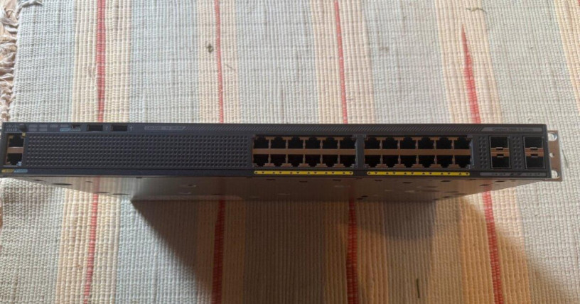 cisco-switch-c2960x-24t-big-1