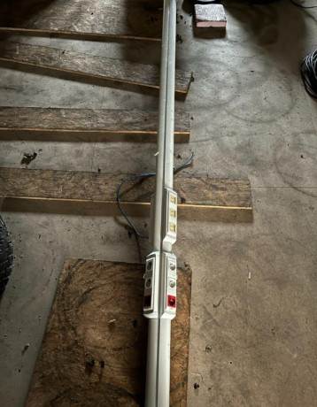 legrand-instalacne-stlpiky-so-zasuvkami-big-0