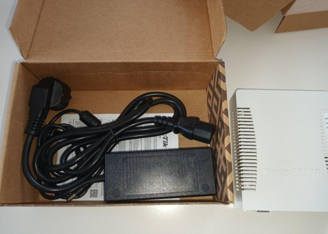 mikrotik-hex-poe-rb960pgs-big-4