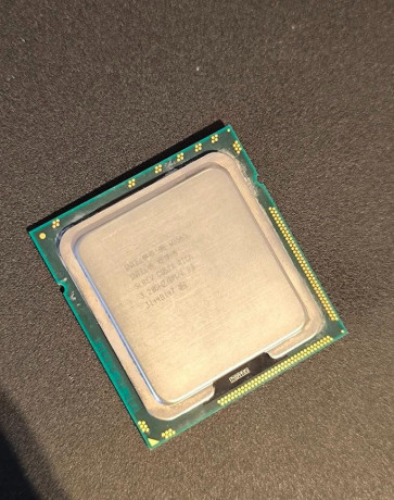 intel-xeon-w3565-4c8t-big-2