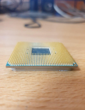 predam-cpu-i3-8100-r3-3200g-big-2