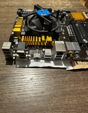 intel-i5-4690-gigabyte-ga-h97-dh3-ddr3-816gb-big-1