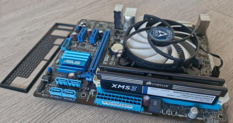 asus-h61m-f-i3-3250-4gb-ddr3-sc-1155-big-1