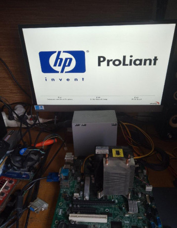 serverova-doska-hp-a-procesor-xeon-x3430-big-1