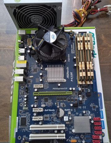 set-asrock-p43de-big-3