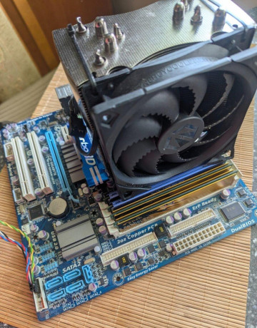 amd-phenom-ii-x6-1075t-big-2