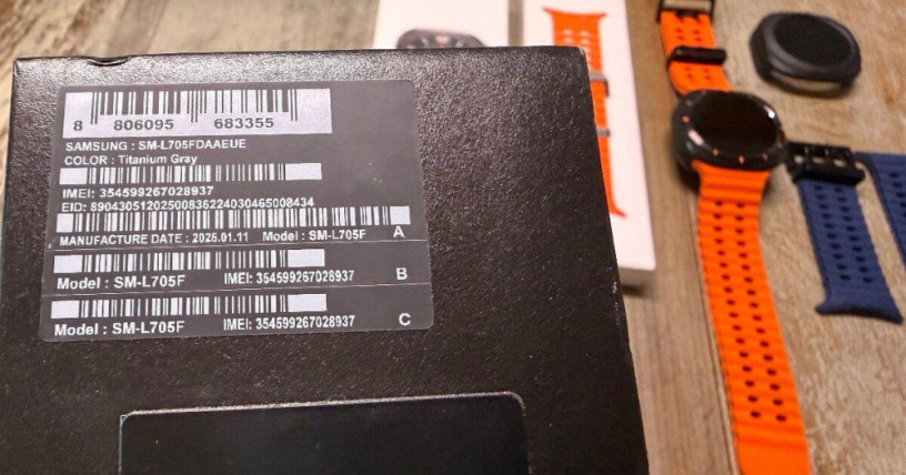 vymenim-samsung-watch-ultra-obal-nahradny-remienok-big-2