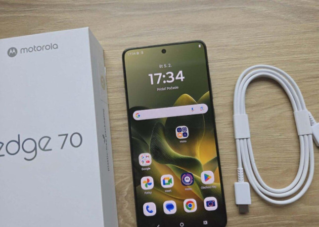 motorola-edge-70-12gb512gb-pantone-bronze-greentopzaruka-big-2