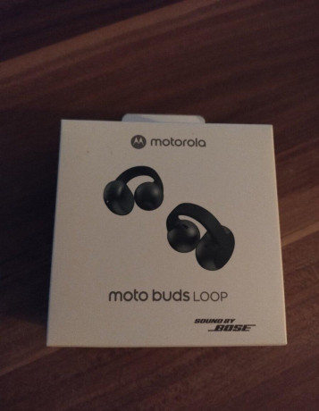motorola-buds-big-0