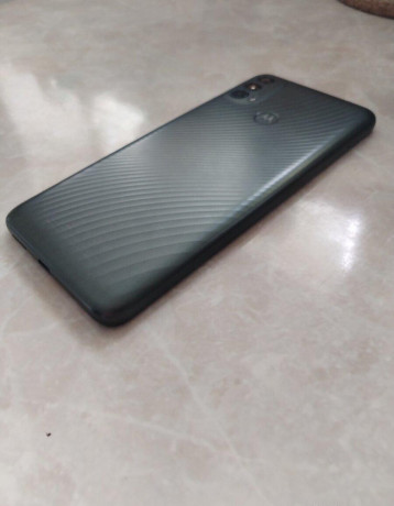 motorola-e40-4gb64gb-big-3