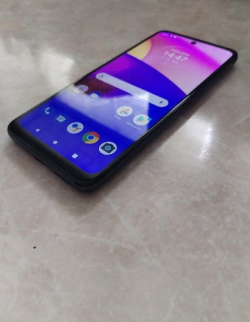 motorola-e40-4gb64gb-big-4