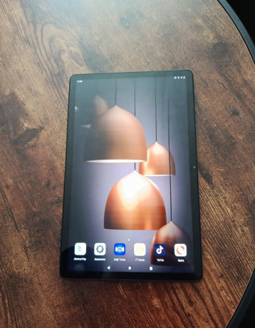 tablet-lenovo-p11-top-stav-ako-novy-big-0