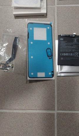xiaomi-redmi-note-7-bateria-lepka-doska-nabijania-s-flex-big-0