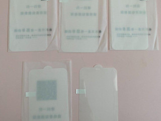 ochranne-folie-na-displej-iphone-11-5ks-nove