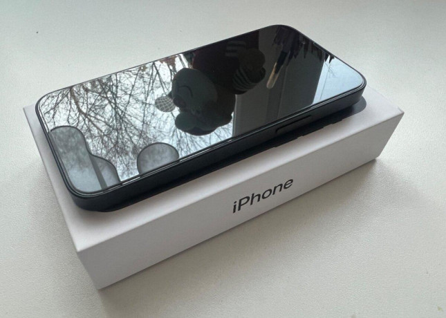 iphone-ochranne-sklo-esr-big-2