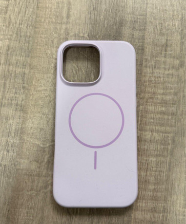 kryty-iphone-16-pro-max-big-2