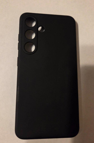predam-novy-silikonovy-zadny-kryt-na-samsung-galaxy-s24-big-0